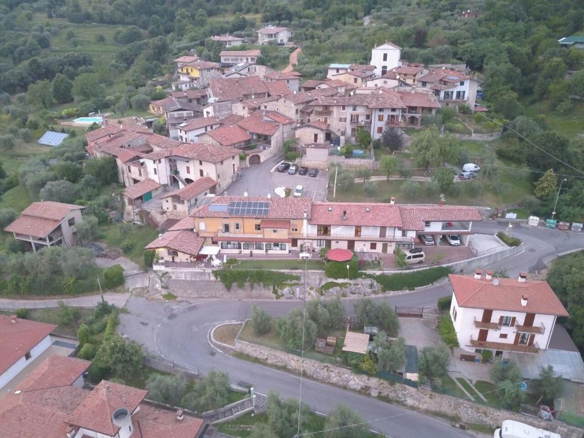 Ca' Pietra Di Nonno Pietro Bed & Breakfast Гавардо Екстериор снимка