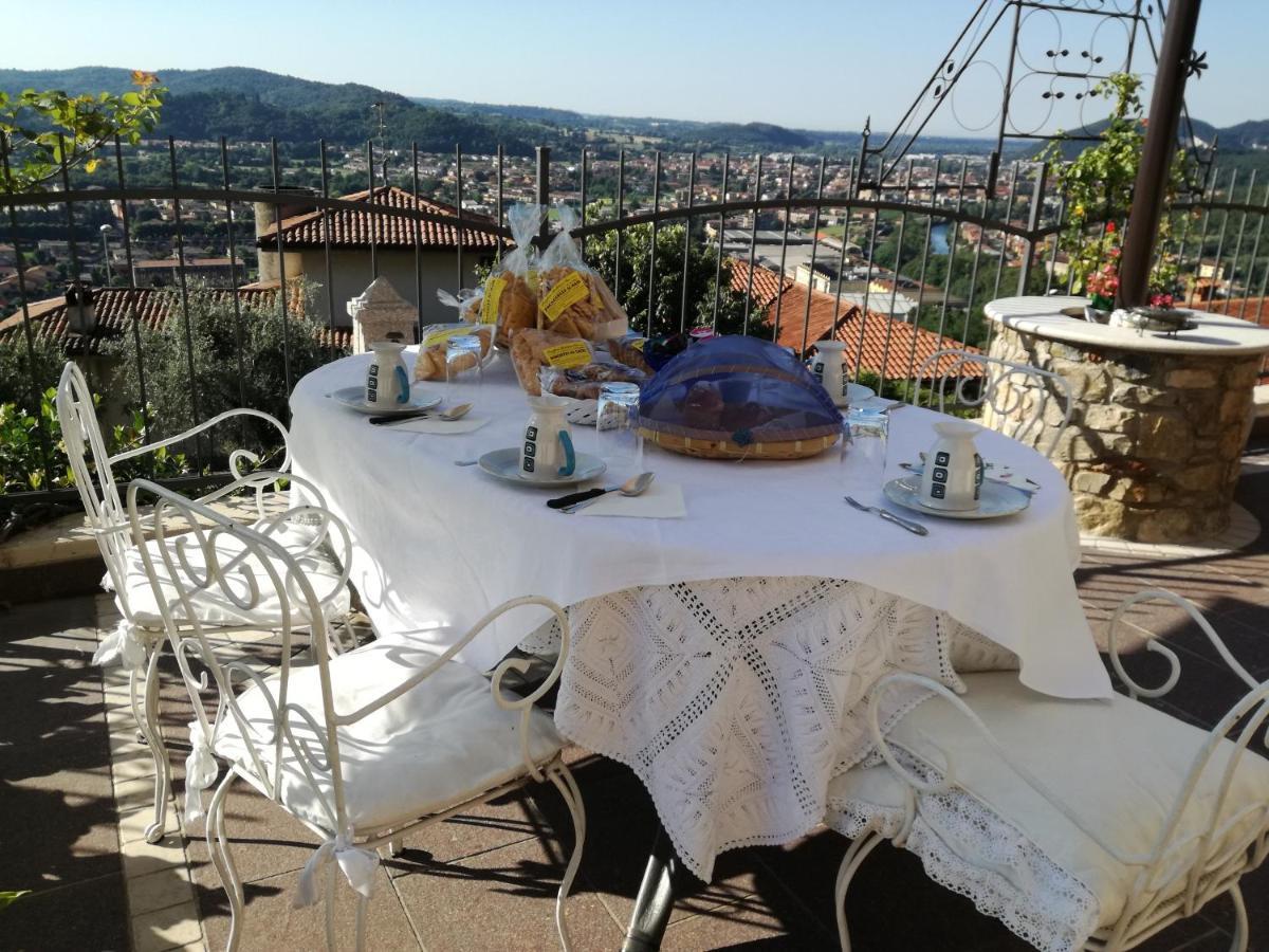 Ca' Pietra Di Nonno Pietro Bed & Breakfast Гавардо Екстериор снимка