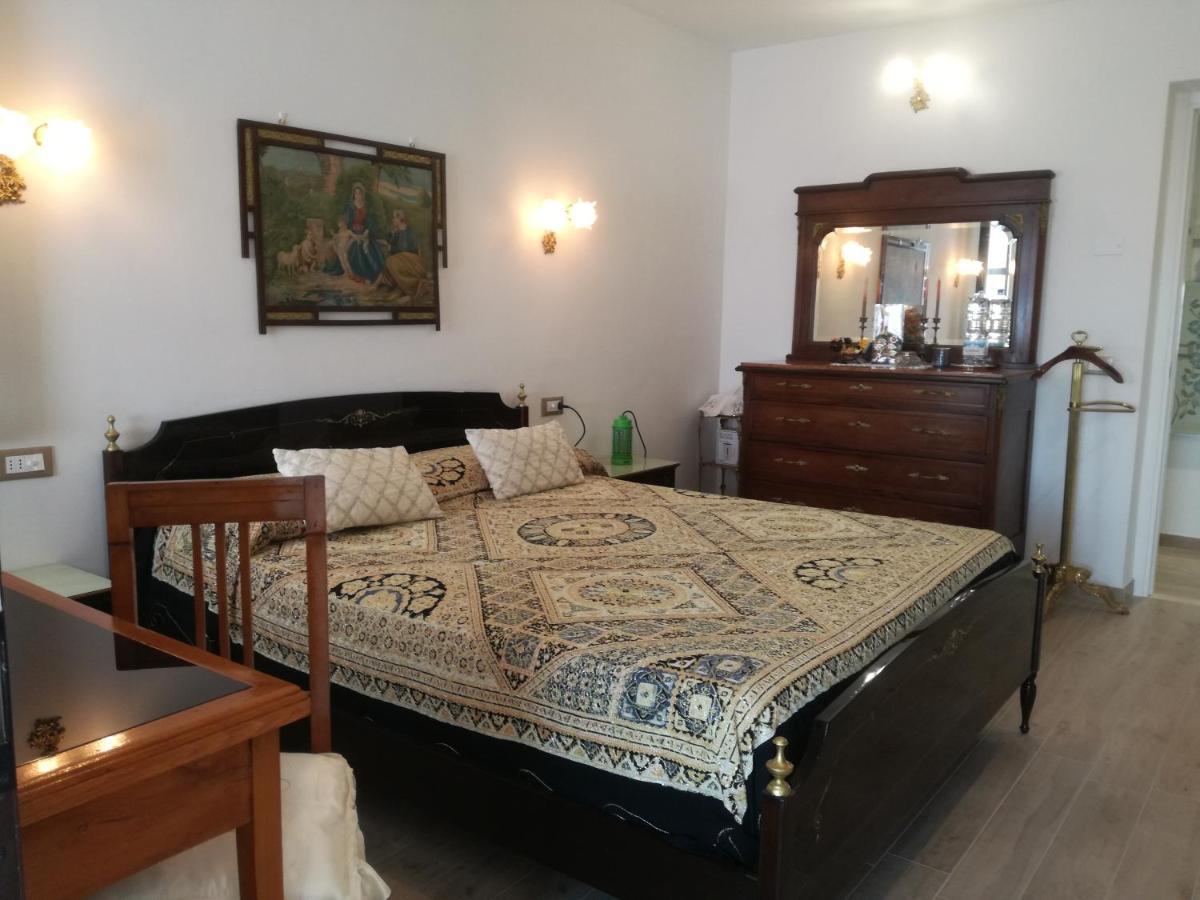 Ca' Pietra Di Nonno Pietro Bed & Breakfast Гавардо Екстериор снимка
