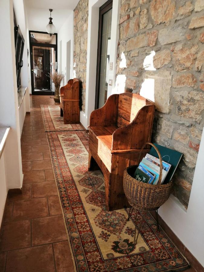 Ca' Pietra Di Nonno Pietro Bed & Breakfast Гавардо Екстериор снимка