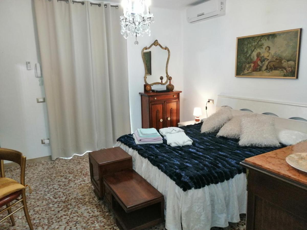 Ca' Pietra Di Nonno Pietro Bed & Breakfast Гавардо Екстериор снимка