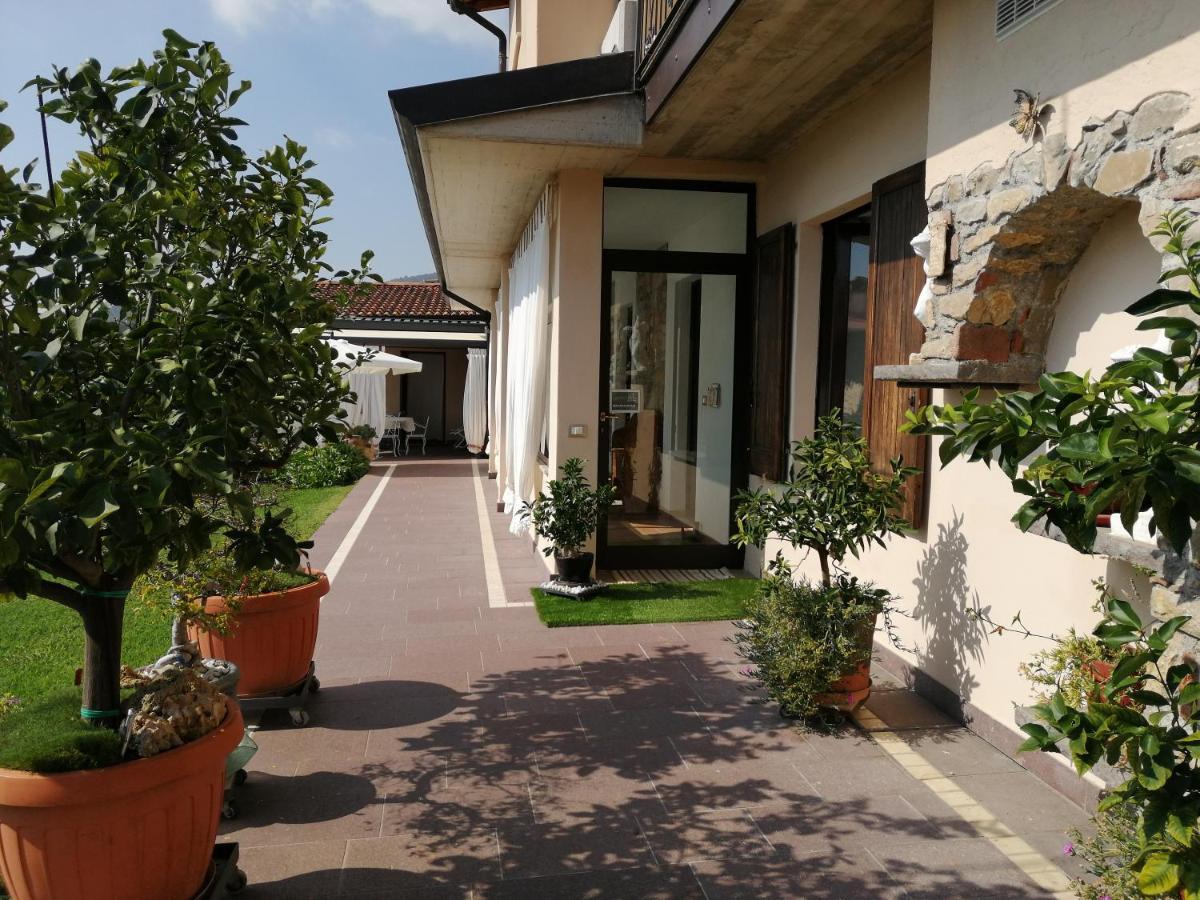 Ca' Pietra Di Nonno Pietro Bed & Breakfast Гавардо Екстериор снимка