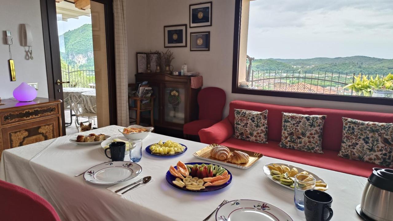 Ca' Pietra Di Nonno Pietro Bed & Breakfast Гавардо Екстериор снимка