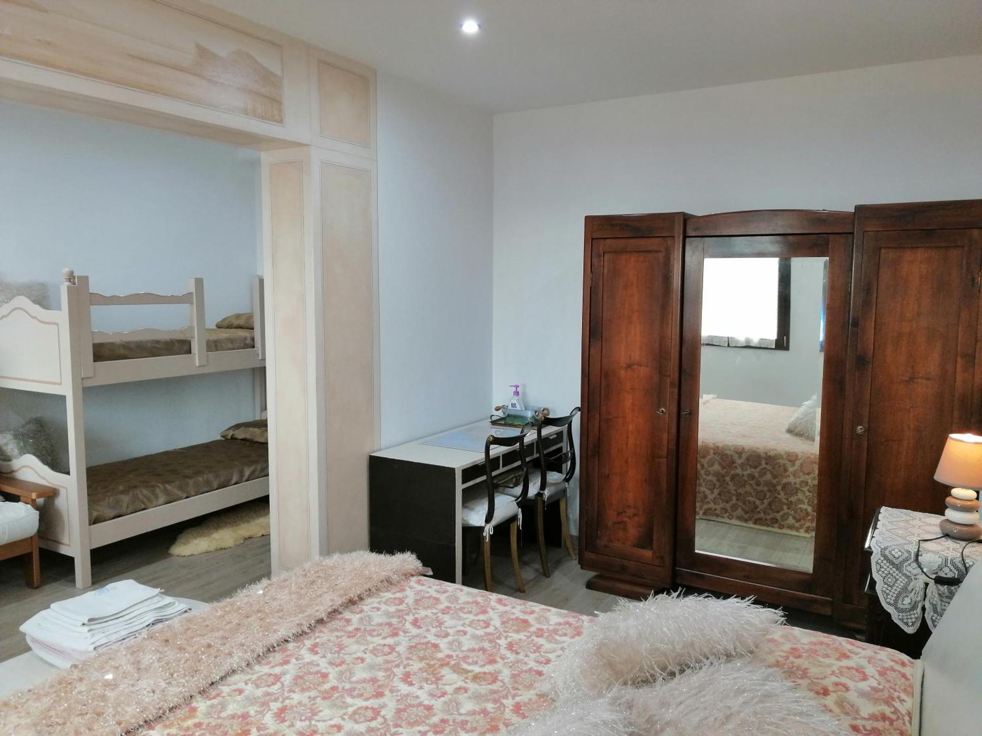 Ca' Pietra Di Nonno Pietro Bed & Breakfast Гавардо Екстериор снимка