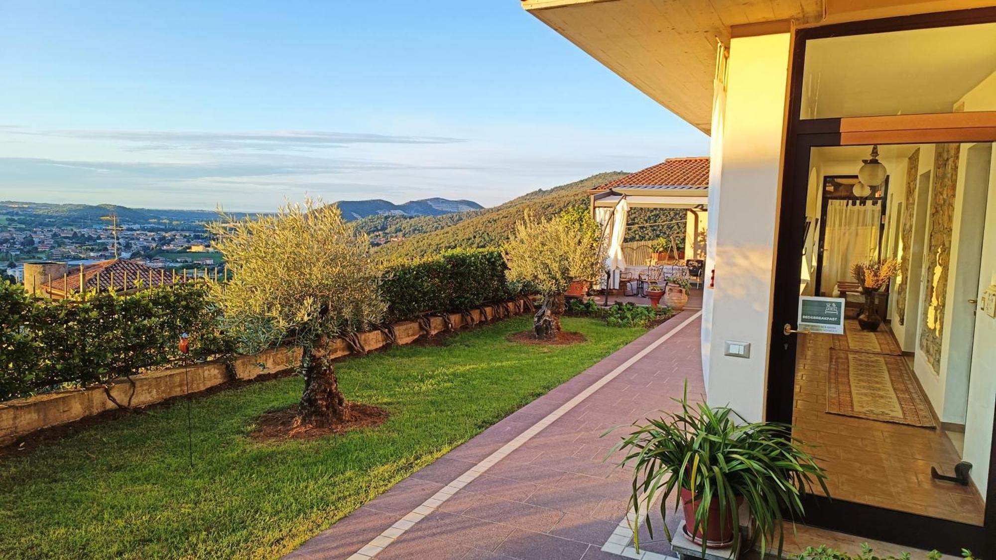 Ca' Pietra Di Nonno Pietro Bed & Breakfast Гавардо Екстериор снимка