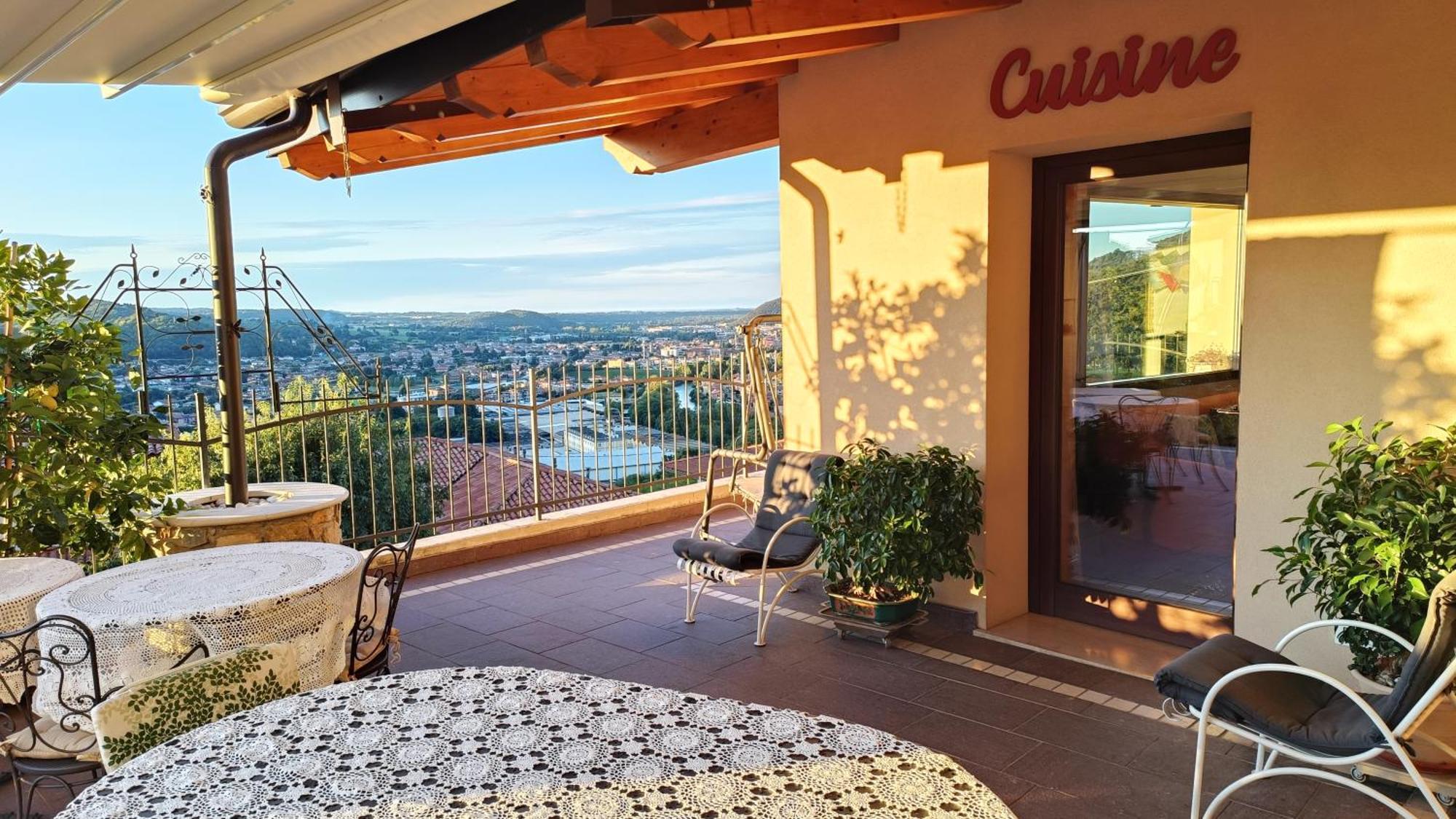 Ca' Pietra Di Nonno Pietro Bed & Breakfast Гавардо Екстериор снимка